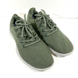Allbirds Wool Runners Men’s Size 9 in Kotare Moss.